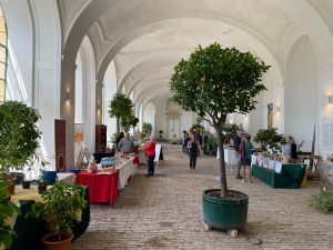 Das obere Ende der Halle